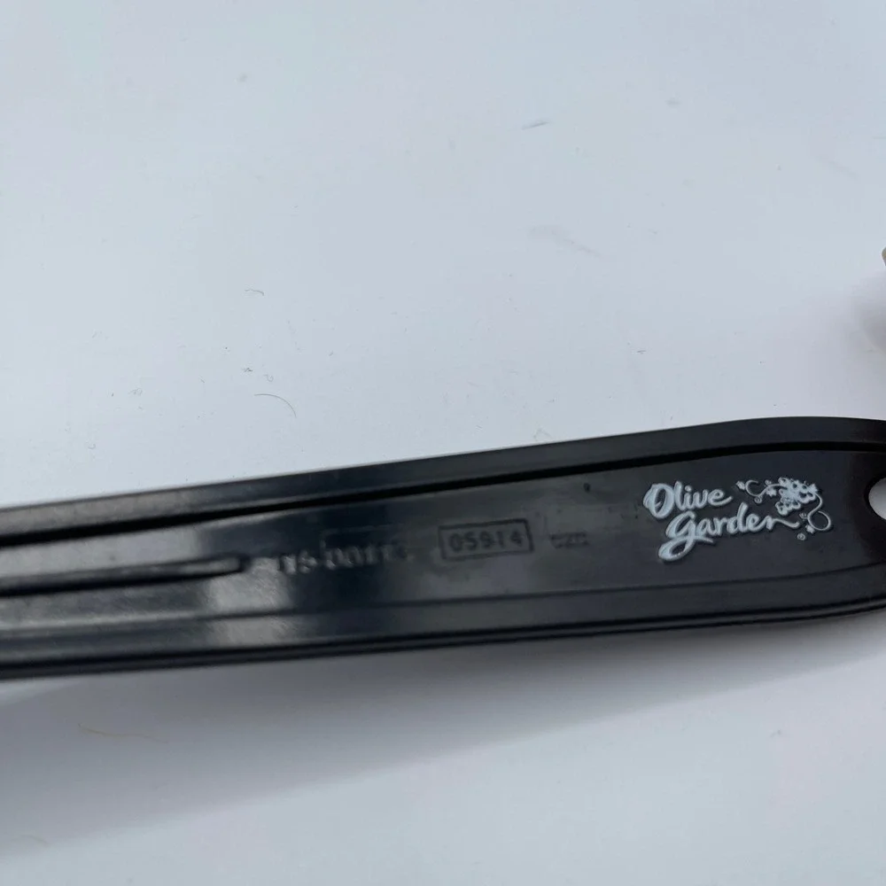 Olive Garden Black Slotted Spatula Turner Kitchen Utensil Restaurant Promo 11.5